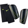 ochraniacze Nike Mercurial Lite SP2086 010