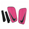 Ochraniacze piłkarskie Nike Hard Shell Slip-In SP0285 639