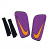 Ochraniacze piłkarskie Nike Hard Shell Slip-In SP0285 550