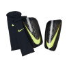 Ochraniacze piłkarskie Nike Mercurial Lite SP0284 071