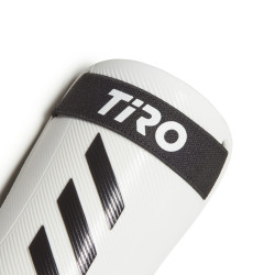 ochraniacze adidas Tiro League SG Tr GJ7758