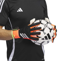 rękawice bramkarskie adidas Predator League IN1600