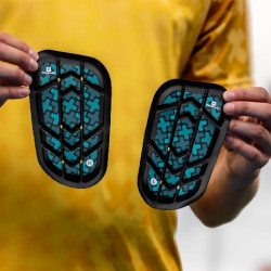 Ochraniacze piłkarskie Proskary Fle-X 17x9,6cm