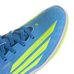 Buty piłkarskie dziecięce halówki adidas F50 Club IN JR JS1493