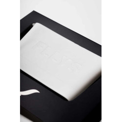 Opaski podtrzymujące ochraniacze piłkarskie Flyys Grip Tapes białe